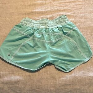 Lululemon Women's Teal and Light Blue Athletic Shorts
